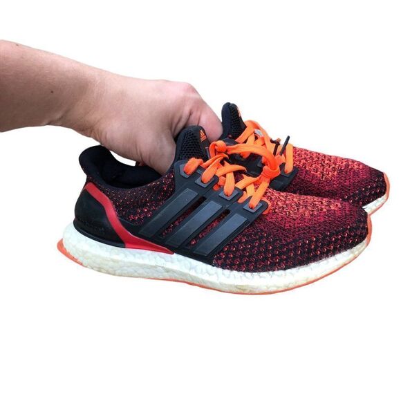 RARE 2016 Adidas UltraBoost 2.0 Blk Sol Red Sz 6 - Picture 1 of 16